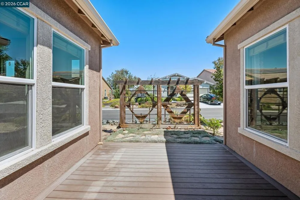 475 Mallard's Gulch Dr Rio Vista, CA 94571