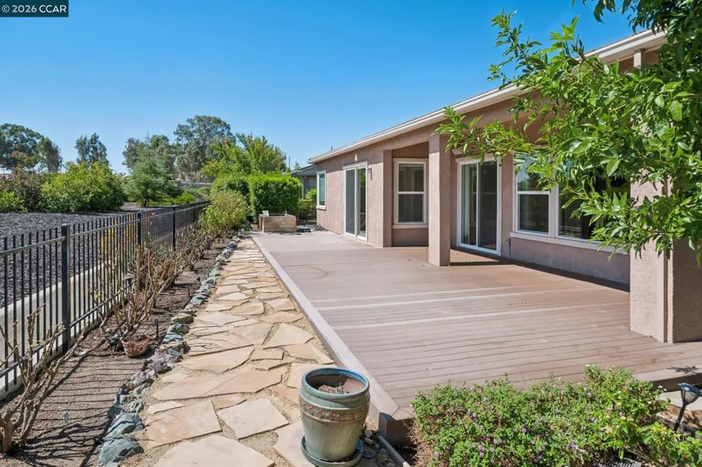 475 Mallard's Gulch Dr Rio Vista, CA 94571