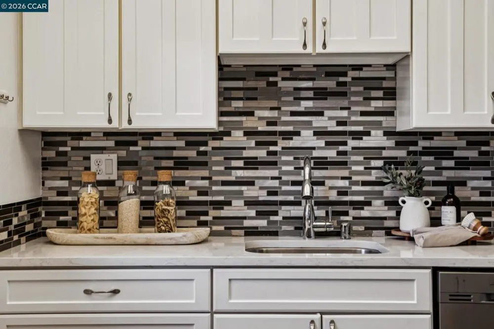 1885 Olmo Way Walnut Creek, CA 94598