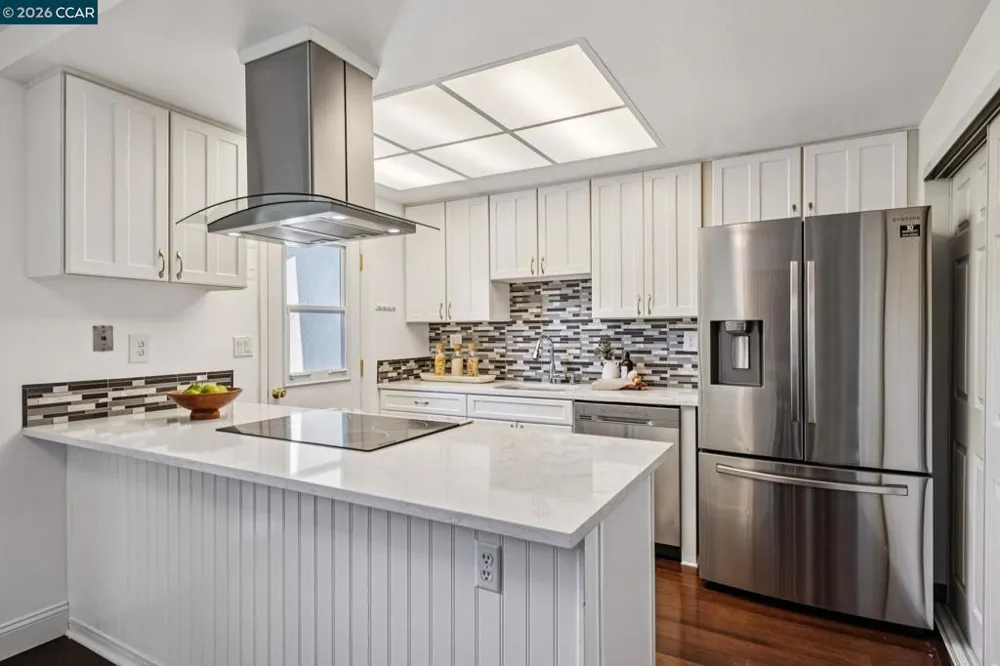 1885 Olmo Way Walnut Creek, CA 94598