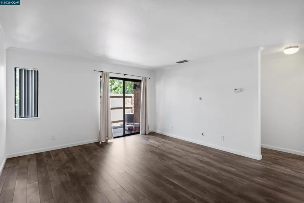 1194 Honey Trail Walnut Creek, CA 94597