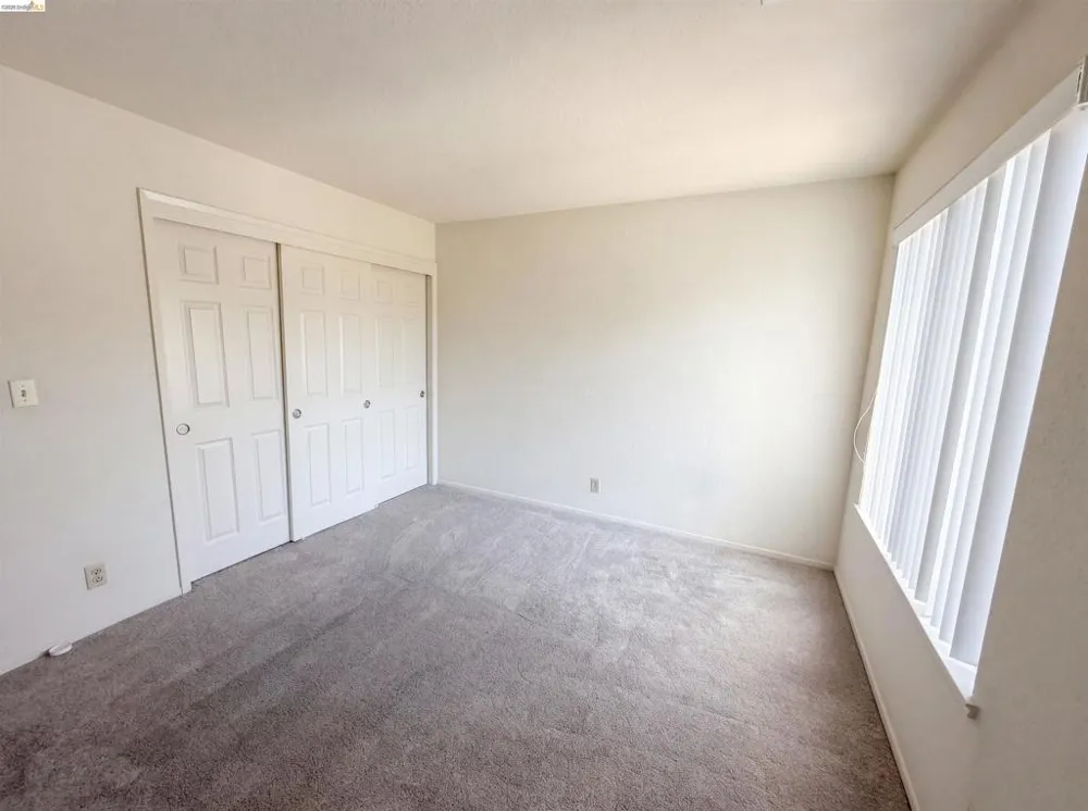 1555 Hecker Pass Rd #C101 Gilroy, CA 95020