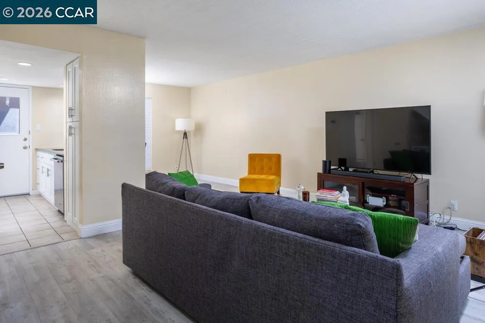 5468 Roundtree Pl #P Concord, CA 94521
