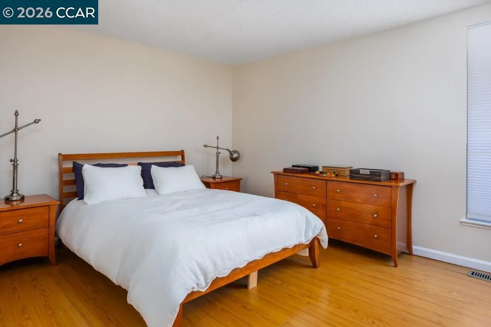 5468 Roundtree Pl #P Concord, CA 94521