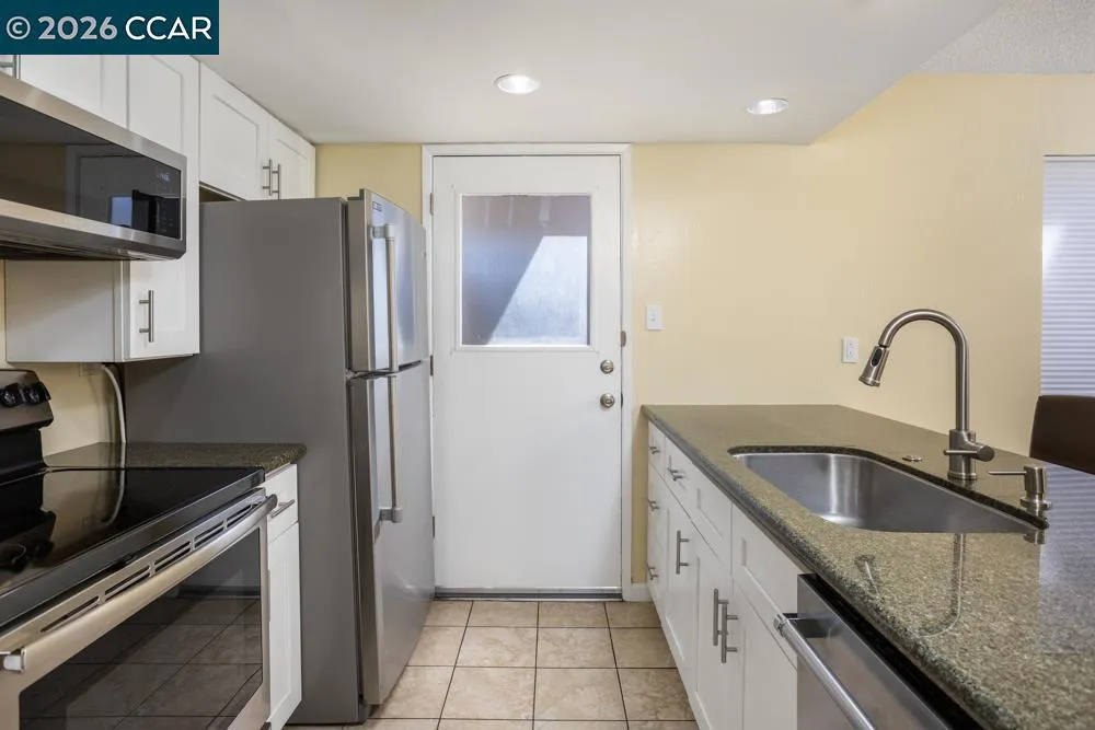 5468 Roundtree Pl #P Concord, CA 94521