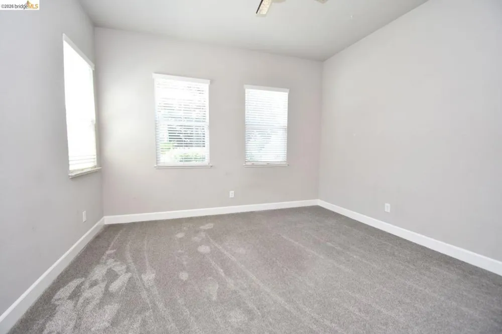 1110 Clearwater Creek Blvd Manteca, CA 95336
