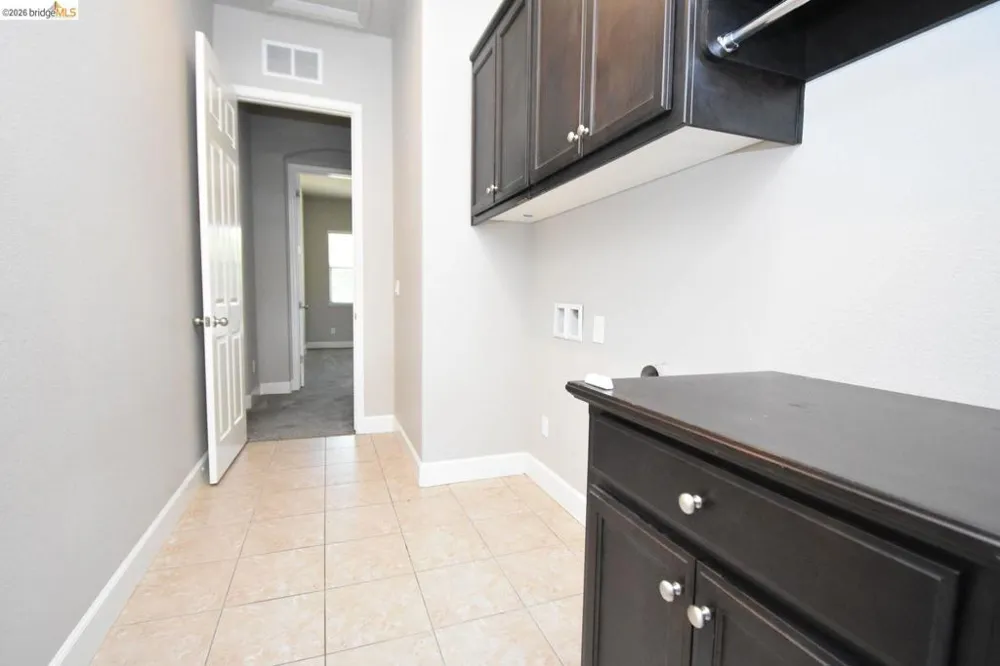 1110 Clearwater Creek Blvd Manteca, CA 95336