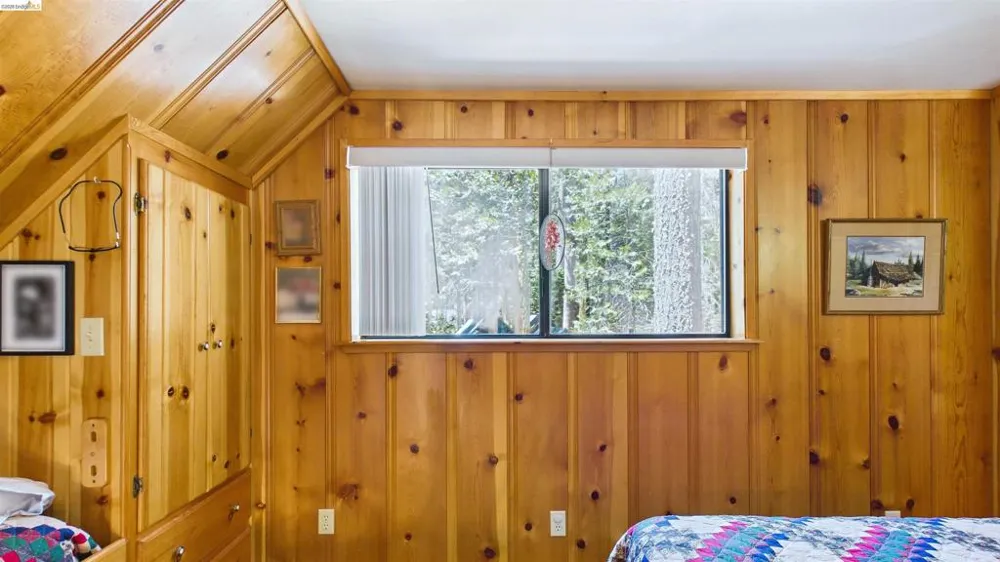 247 Meadowview Pinecrest, CA 95364