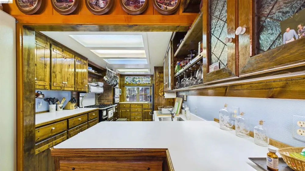 247 Meadowview Pinecrest, CA 95364