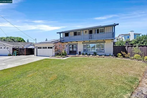 11698 Serra Ct