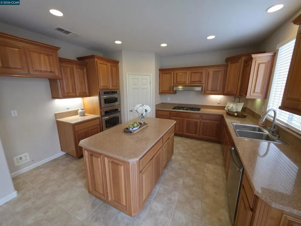 8625 Livingston Way Discovery Bay, CA 94505