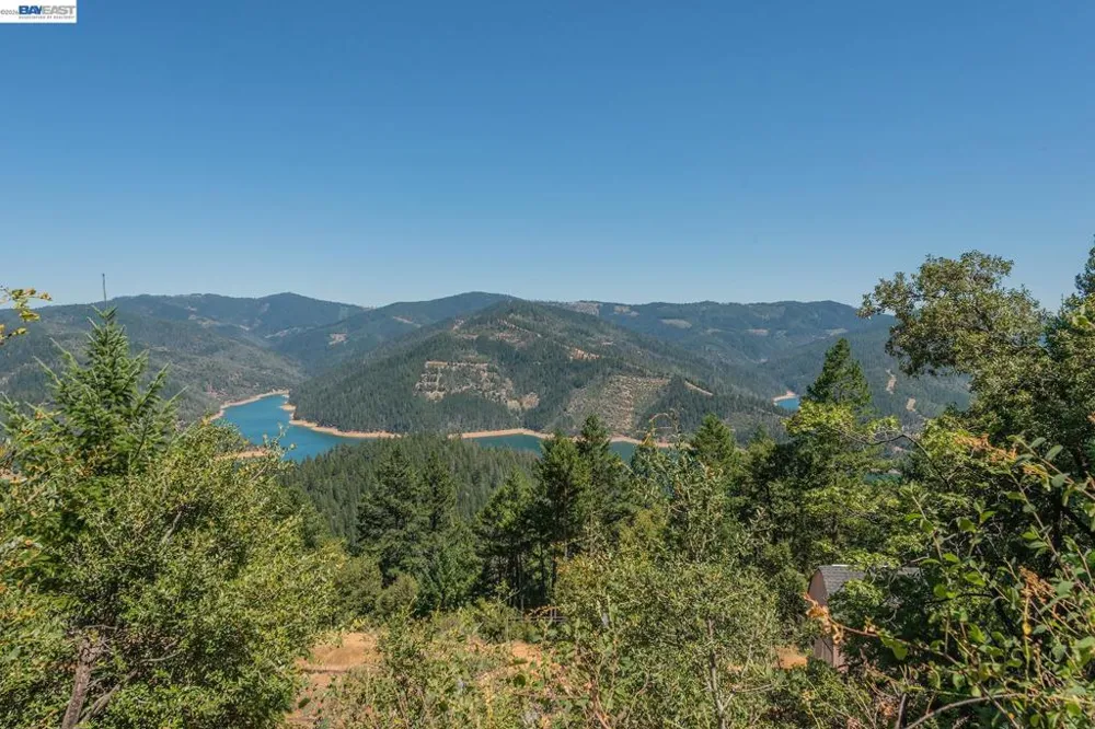 190 Moore Gulch Trinity Center, CA 96091