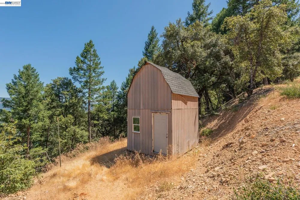 190 Moore Gulch Trinity Center, CA 96091