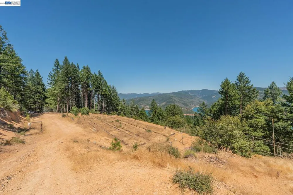 190 Moore Gulch Trinity Center, CA 96091