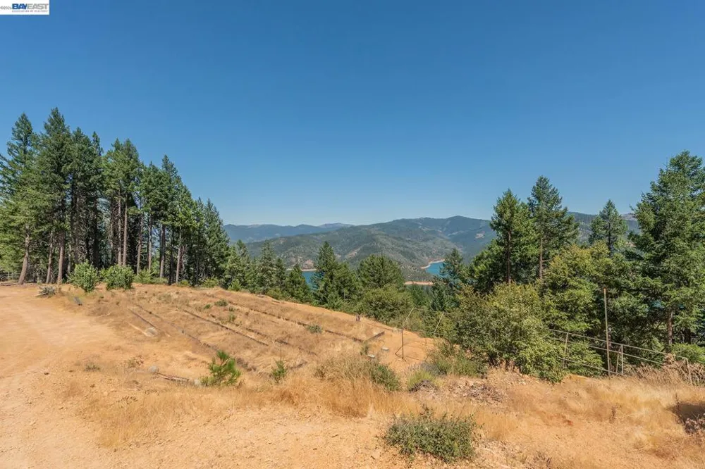 190 Moore Gulch Trinity Center, CA 96091