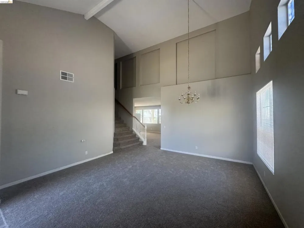 5575 SUNVIEW CT Antioch, CA 94531