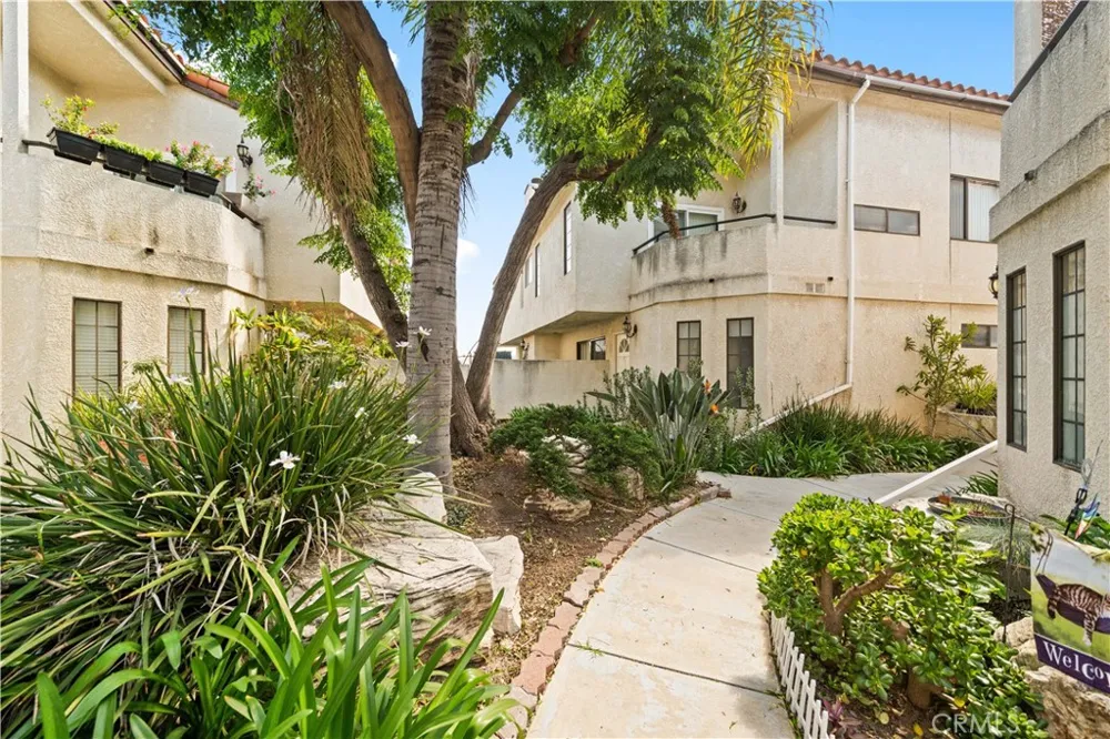 4021 182nd #H Torrance, CA 90504