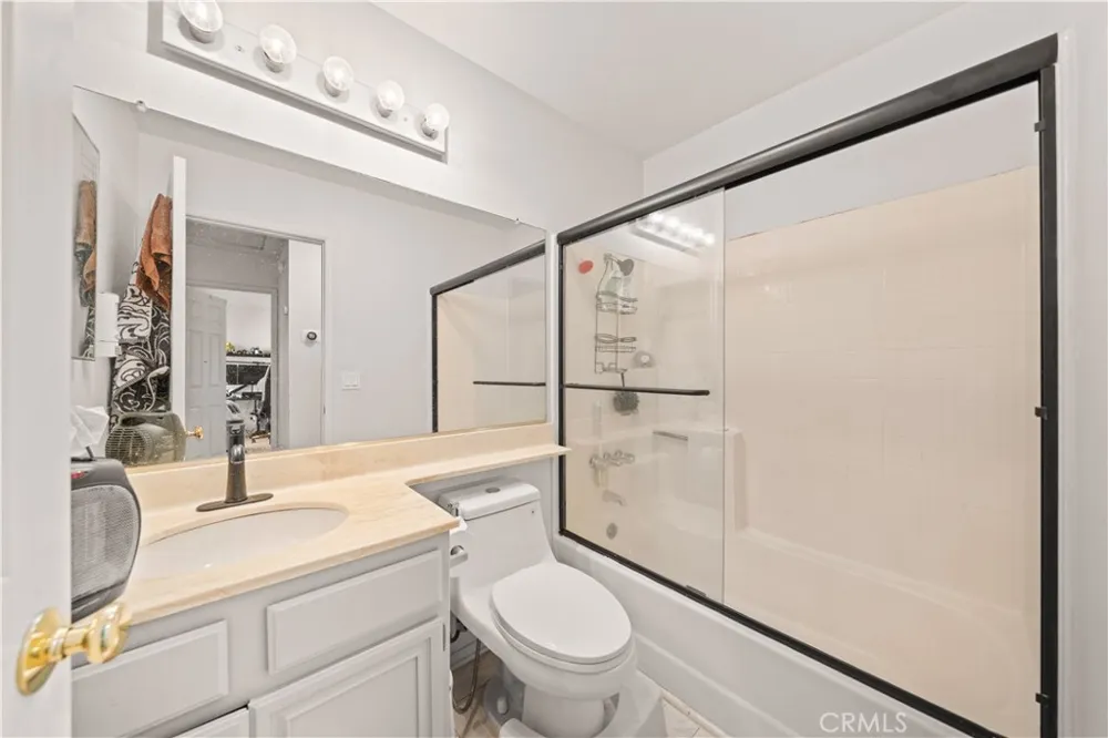 4021 182nd #H Torrance, CA 90504