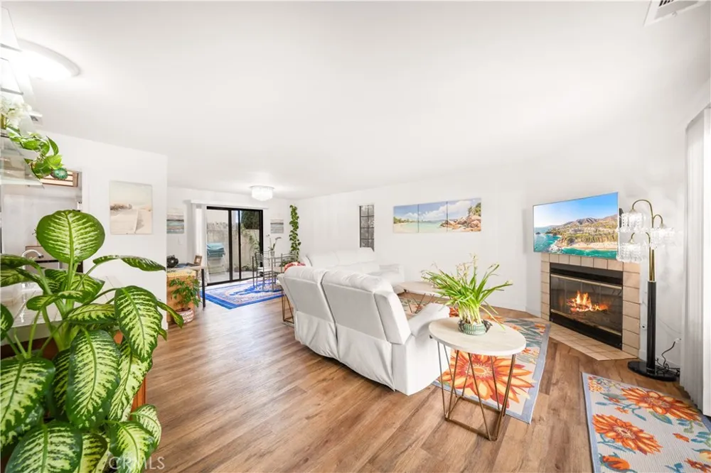 4021 182nd #H Torrance, CA 90504