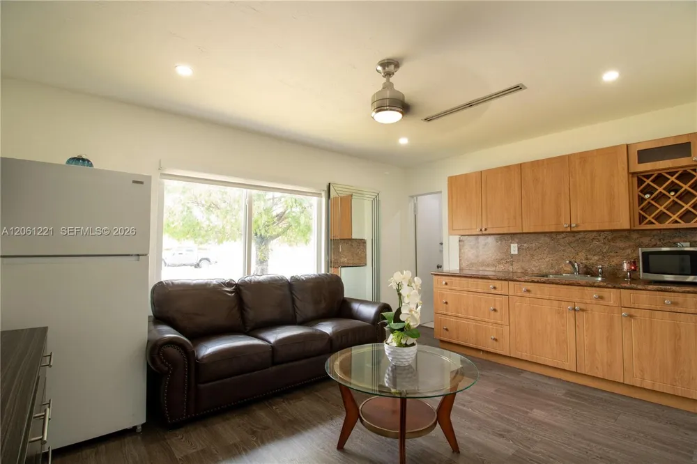 20053 SW 103rd Ave Cutler Bay, FL 33189