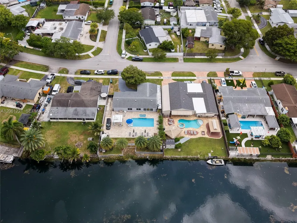 20053 SW 103rd Ave Cutler Bay, FL 33189