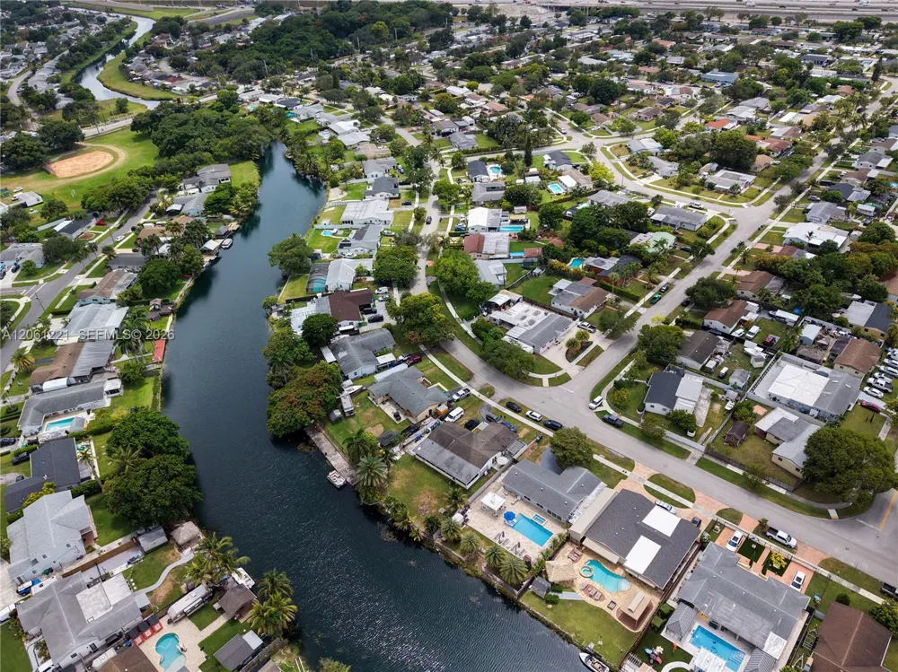 20053 SW 103rd Ave Cutler Bay, FL 33189