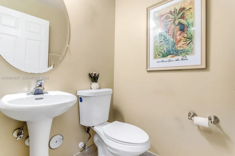 20822 NW 2nd St Pembroke Pines, FL 33029