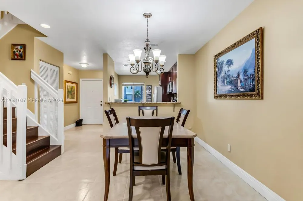 20822 NW 2nd St Pembroke Pines, FL 33029