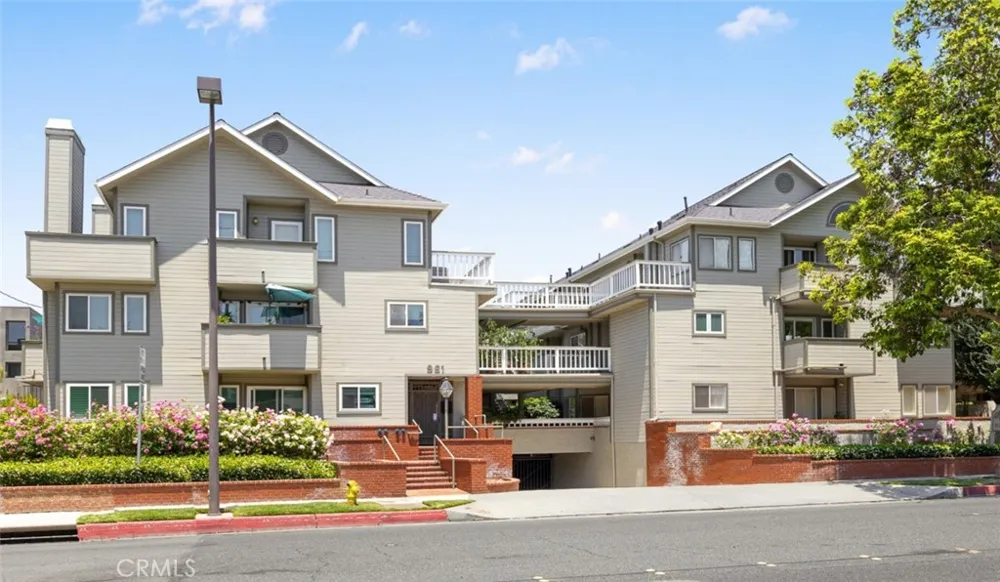 961 E California Boulevard #327 Pasadena, CA 91106