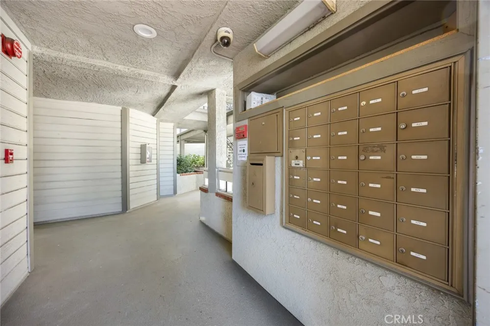961 E California Boulevard #327 Pasadena, CA 91106