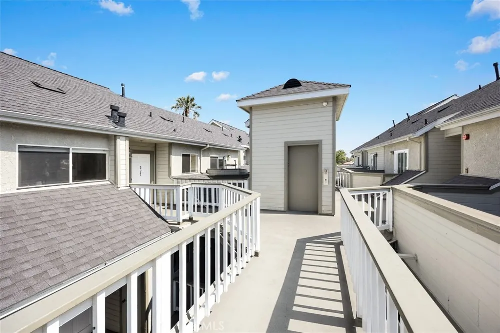 961 E California Boulevard #327 Pasadena, CA 91106