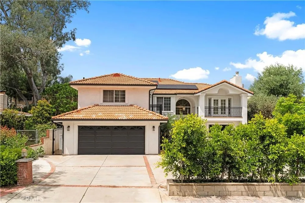 4751 Glen Ivy La Verne, CA 91750
