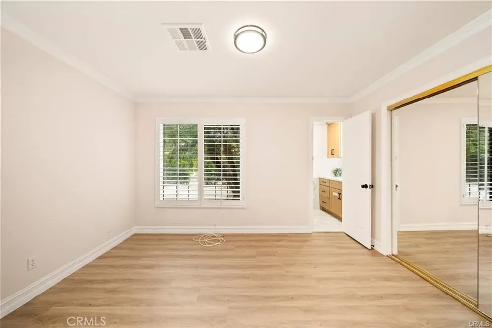4751 Glen Ivy La Verne, CA 91750