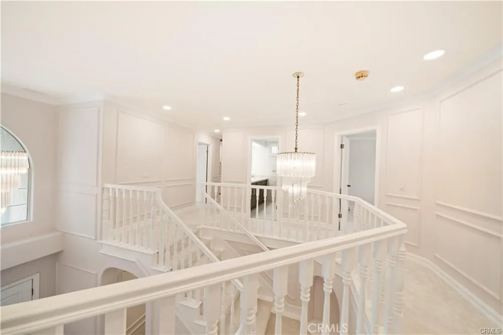 4751 Glen Ivy La Verne, CA 91750