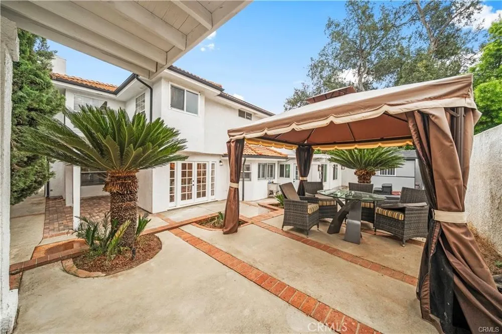 4751 Glen Ivy La Verne, CA 91750