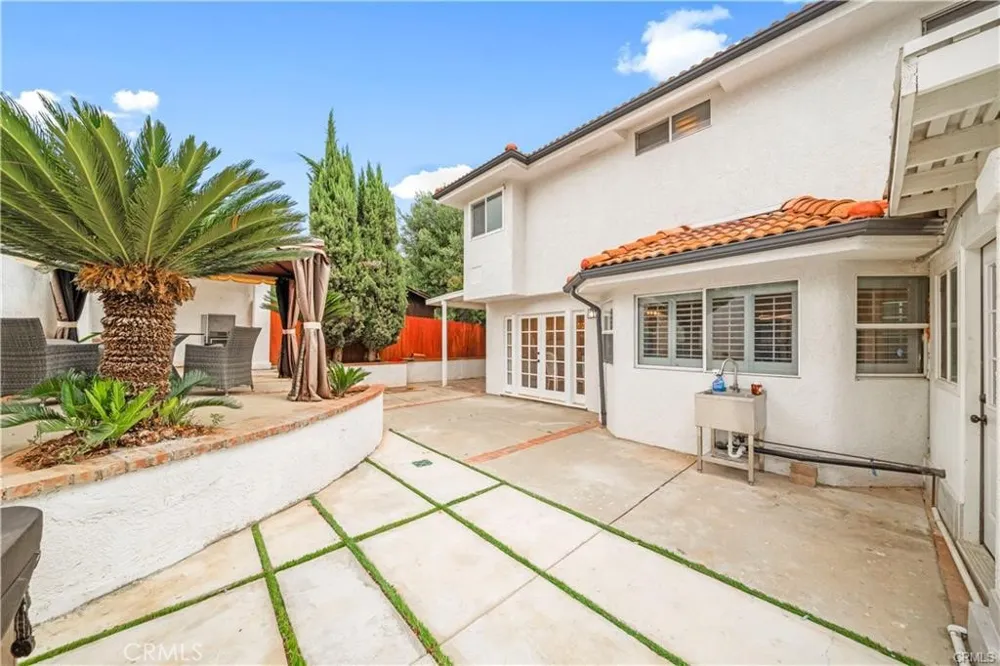 4751 Glen Ivy La Verne, CA 91750