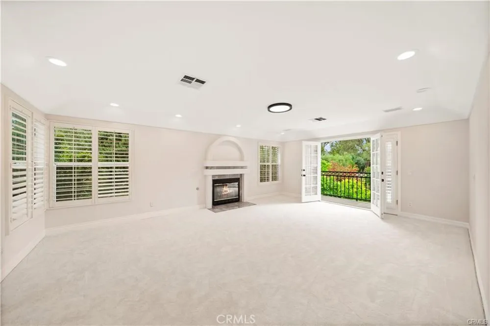 4751 Glen Ivy La Verne, CA 91750