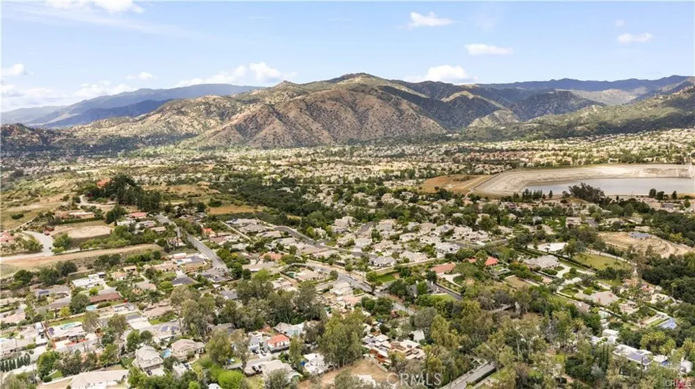 4751 Glen Ivy La Verne, CA 91750