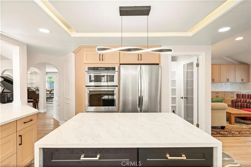 4751 Glen Ivy La Verne, CA 91750