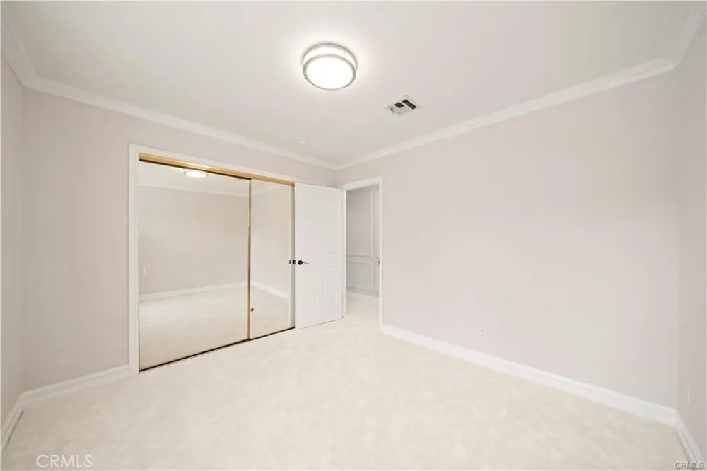 4751 Glen Ivy La Verne, CA 91750