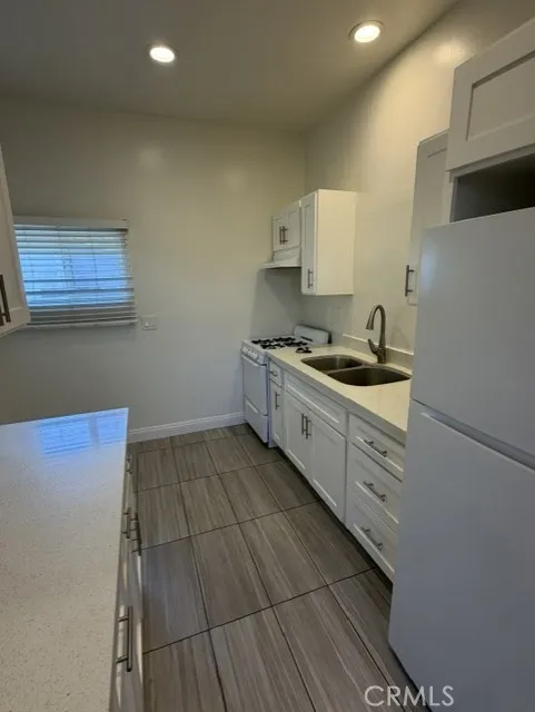 2017 Lovila Lane Altadena, CA 91001