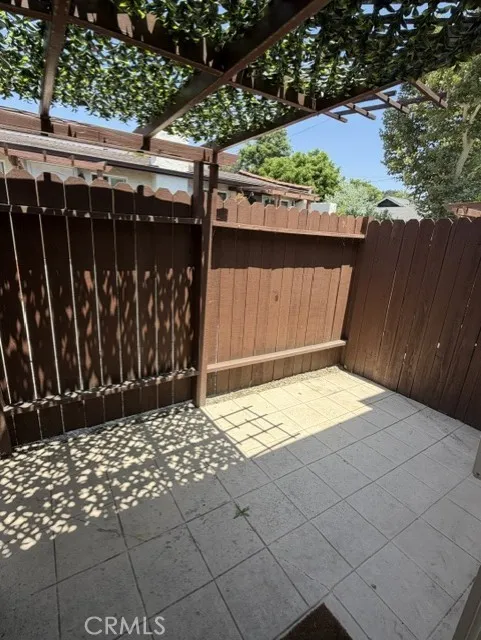 2017 Lovila Lane Altadena, CA 91001