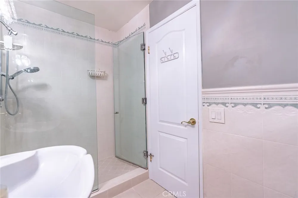 333 W Wistaria Avenue Arcadia, CA 91007