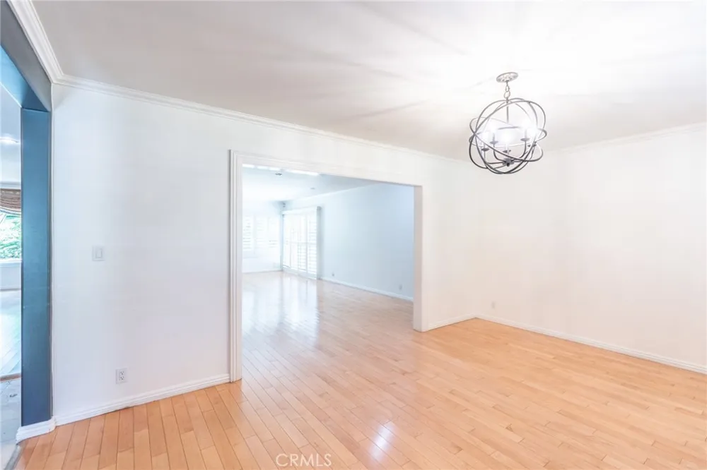 333 W Wistaria Avenue Arcadia, CA 91007
