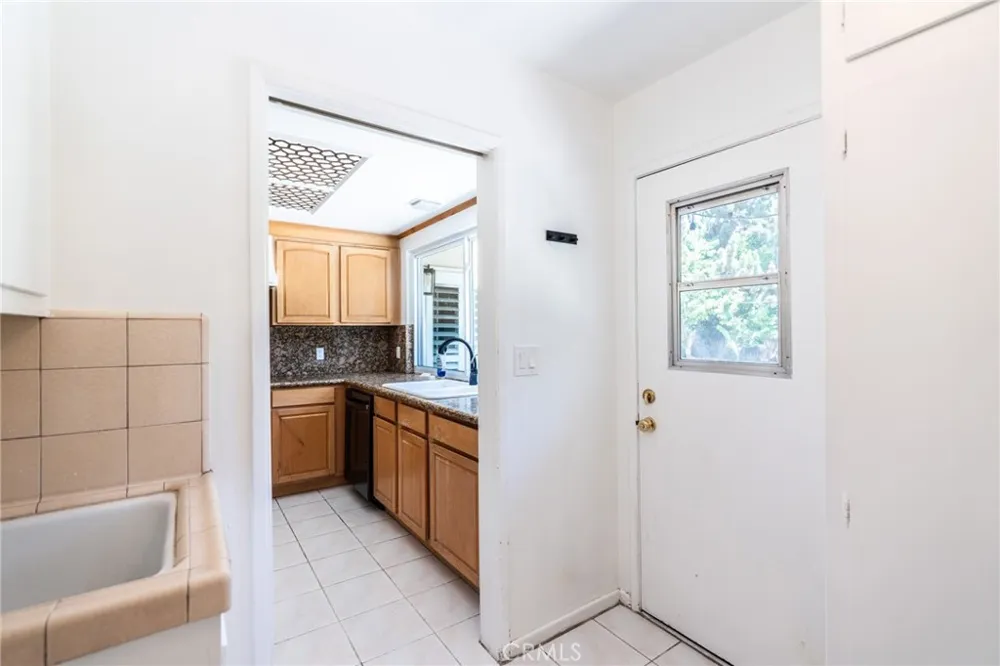 333 W Wistaria Avenue Arcadia, CA 91007