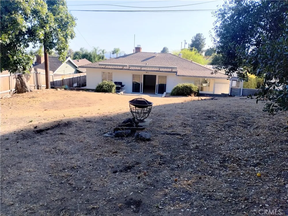 374 Grand Monrovia, CA 91016