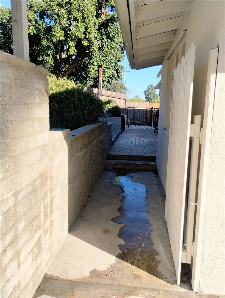374 Grand Monrovia, CA 91016