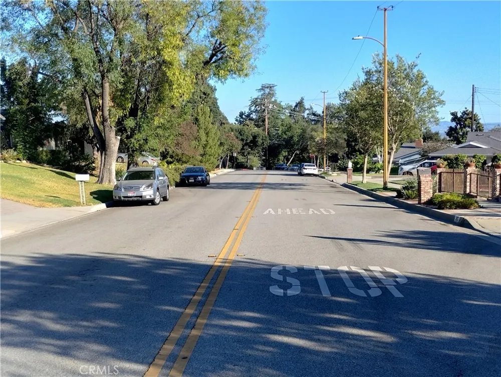 374 Grand Monrovia, CA 91016