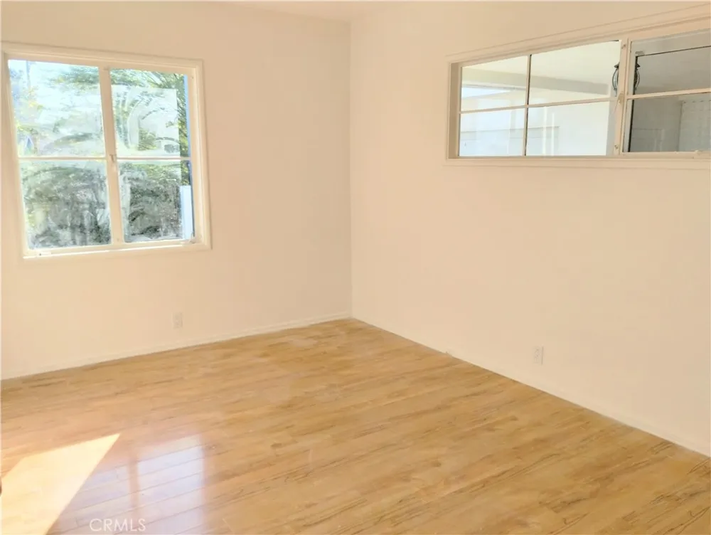 374 Grand Monrovia, CA 91016