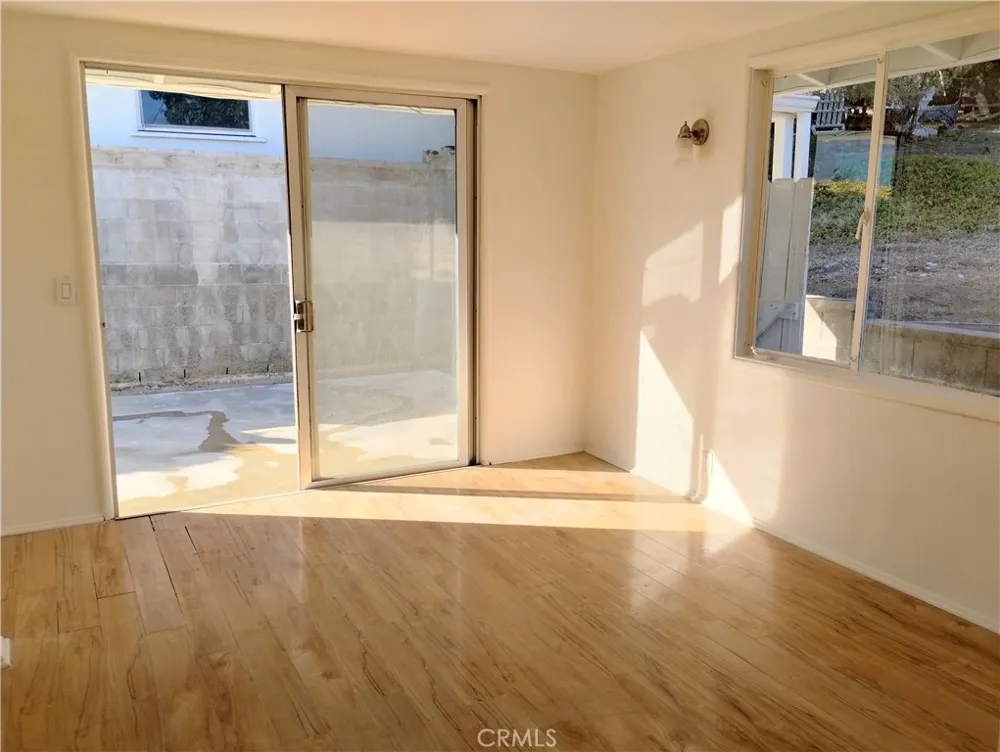374 Grand Monrovia, CA 91016